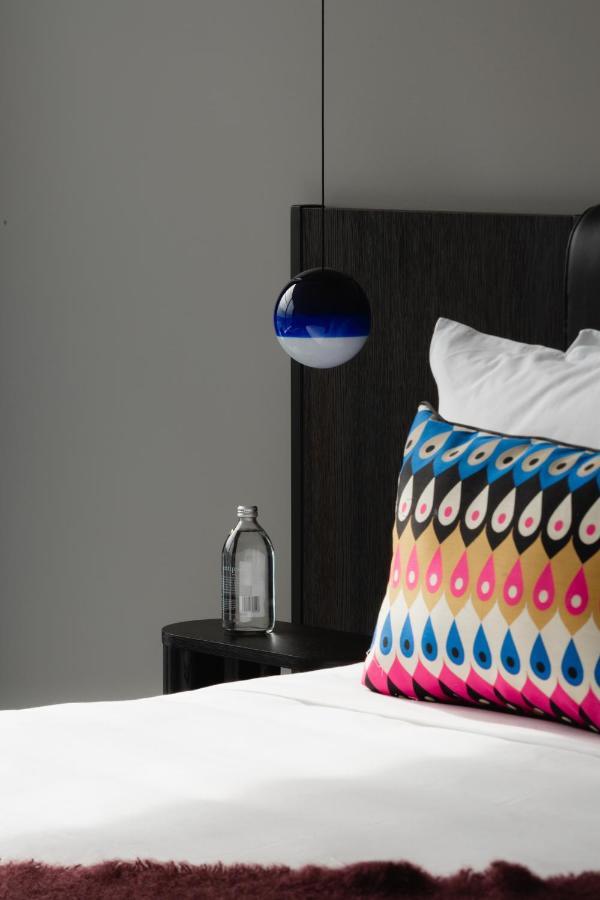 Ebb-ديوندين المظهر الخارجي الصورة The 2014 edition of the hotel's water bottle