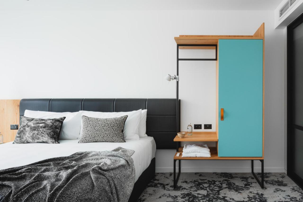 Ebb-ديوندين المظهر الخارجي الصورة A bedroom at the hotel